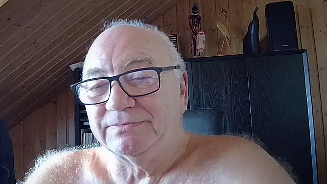 biggandybig online show from December 17, 2025, 10:42 am