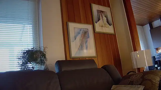 biggandybig online show from November 25, 2025, 8:47 am