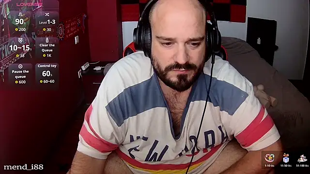 menditeta1 online show from October 27, 2025, 10:22 pm