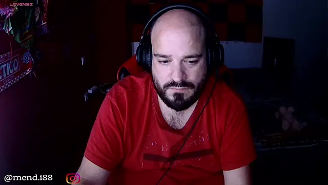 menditeta1 online show from November 2, 2025, 10:04 pm