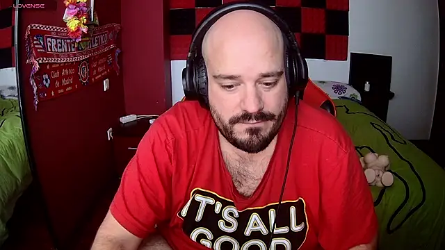 menditeta1 online show from February 8, 2026, 8:28 pm