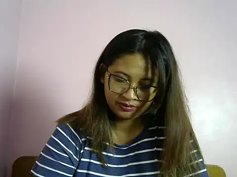 karen sexy69 online show from May 26, 2026, 9:13 pm