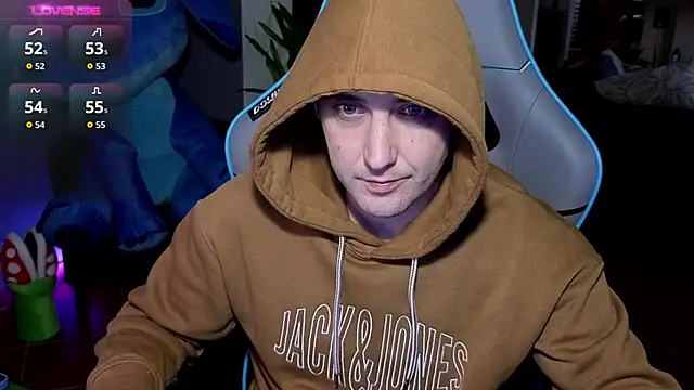 Gil gamesh90 online show from February 12, 2026, 7:19 am