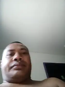 Snapshot of tuwegon chatting on May 10, 2026, 6:54 pm tuwegon online show from May 10, 2026, 6:54 pm