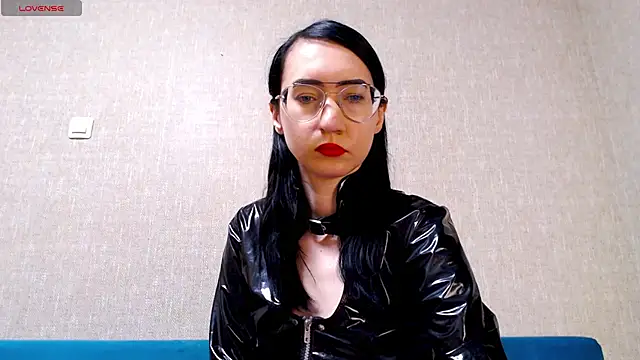 Xxx goddes xxX online show from March 19, 2026, 1:22 pm