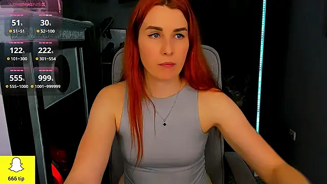 YrKiraXO online show from March 10, 2025, 10:18 am