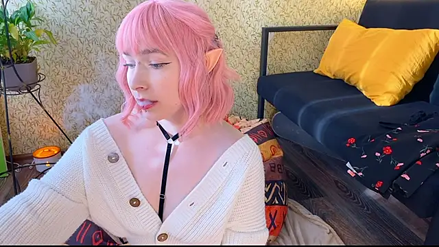 EmmyAmbros online show from March 16, 2025, 12:11 pm