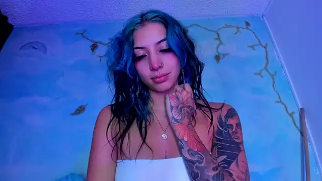 SaturnooStonee online show from March 26, 2026, 2:21 am