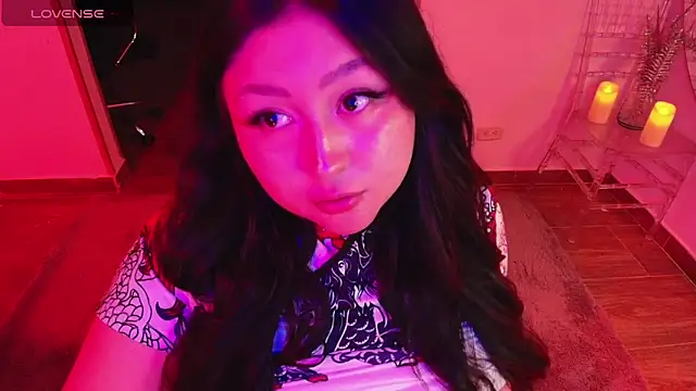 Lena sweetx online show from September 14, 2025, 9:26 pm