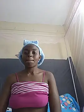 Snapshot of hotpristine chatting on July 3, 2026, 12:22 pm hotpristine online show from July 3, 2026, 12:22 pm