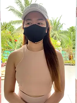 Snapshot of BabyThree_ chatting on September 24, 2025, 9:27 am BabyThree online show from September 24, 2025, 9:27 am