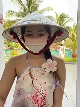 Snapshot of BabyThree_ chatting on March 19, 2025, 9:06 am BabyThree online show from March 19, 2025, 9:06 am