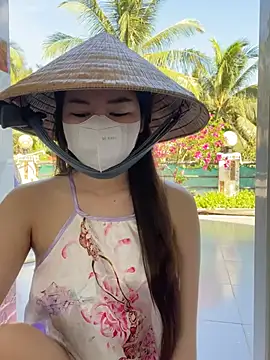 Snapshot of BabyThree_ chatting on March 14, 2025, 8:42 am BabyThree online show from March 14, 2025, 8:42 am