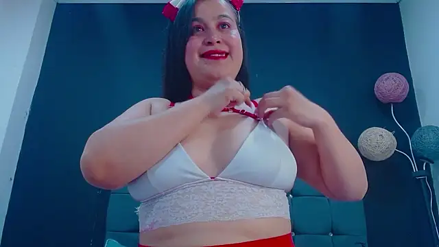 mia xx1 online show from October 31, 2025, 2:52 am