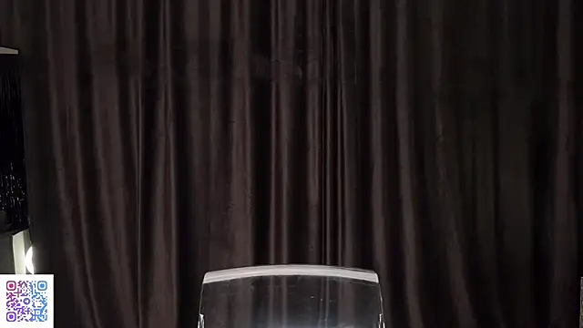 Snapshot of Super_Suka chatting on March 19, 2025, 6:12 pm Super Suka online show from March 19, 2025, 6:12 pm