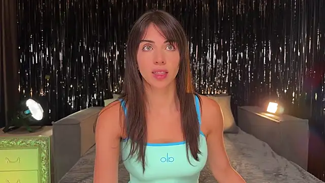 Snapshot of Super_Suka chatting on September 30, 2025, 7:53 pm Super Suka online show from September 30, 2025, 7:53 pm