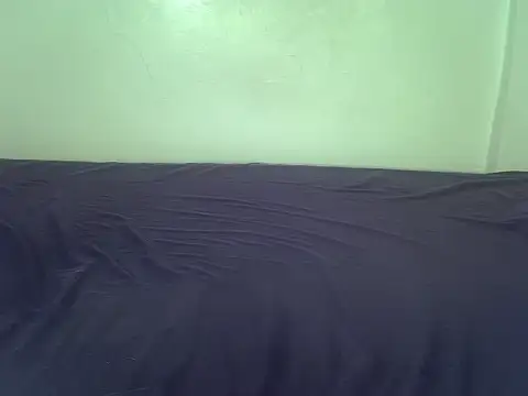 Snapshot of laetitia_ chatting on November 26, 2025, 11:05 pm laetitia online show from November 26, 2025, 11:05 pm