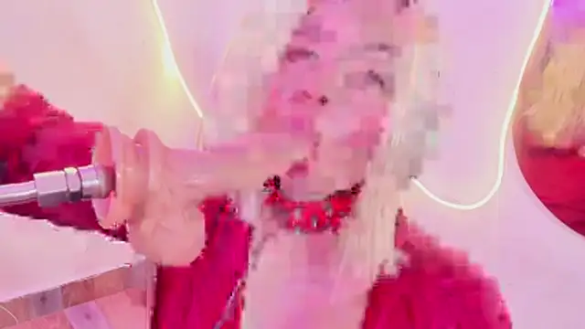 Snapshot of Kimberlin_Cam chatting on October 30, 2025, 12:31 am Kimberlin Cam online show from October 30, 2025, 12:31 am