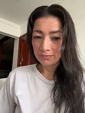 Yulia sx online show from February 22, 2026, 7:15 pm