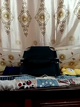 NgocQuyen2K online show from April 4, 2026, 10:27 pm