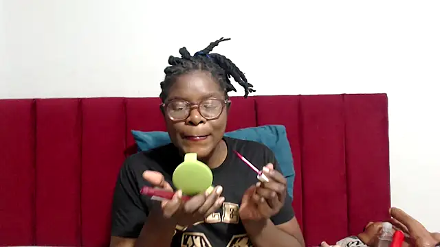 Snapshot of Mochabae chatting on October 10, 2025, 4:08 pm Mochabae online show from October 10, 2025, 4:08 pm