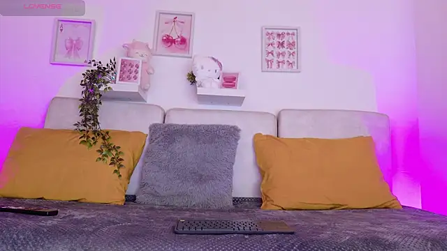 Malka Burning online show from April 20, 2026, 8:10 pm