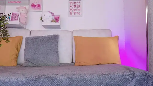 Malka Burning online show from April 13, 2026, 8:02 pm