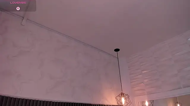 Snapshot of SOPHICARTERS chatting on October 29, 2025, 12:37 pm SOPHICARTERS online show from October 29, 2025, 12:37 pm