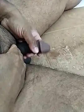 Snapshot of cenyon124 chatting on December 5, 2025, 3:21 pm cenyon124 online show from December 5, 2025, 3:21 pm