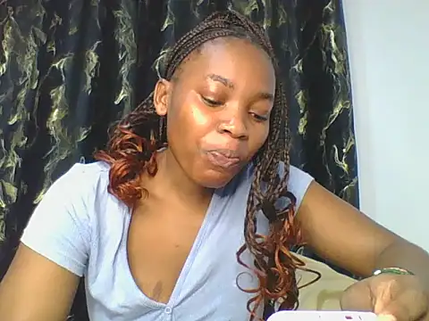  Becky002 online show from April 15, 2026, 8:42 am