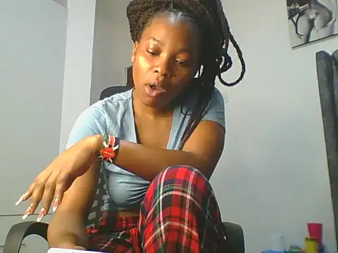 Snapshot of _Becky002 chatting on May 21, 2026, 10:34 am Becky002 online show from May 21, 2026, 10:34 am