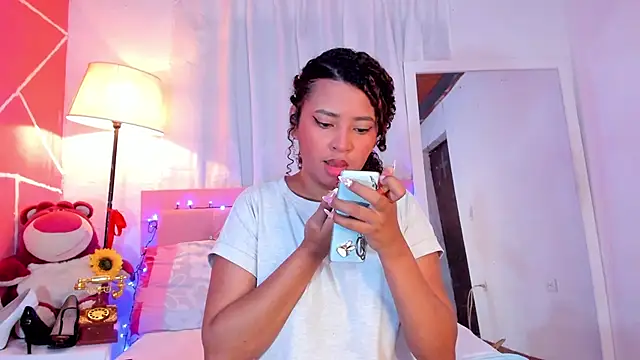 JessyZoe online show from June 1, 2026, 1:44 pm