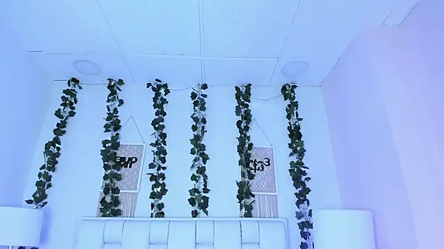 Snapshot of SophieHill_gh chatting on February 11, 2025, 11:33 pm SophieHill gh online show from February 11, 2025, 11:33 pm