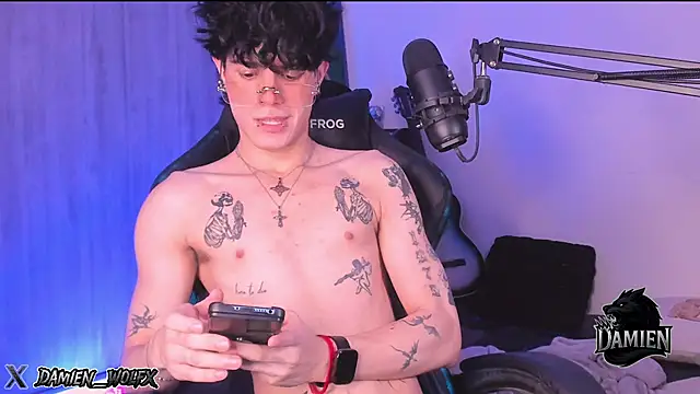 cinnamon boyxxx online show from September 25, 2025, 1:55 am