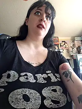 Sora eroneko online show from December 3, 2025, 2:49 pm