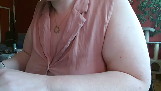 cruellaculdenfer67 online show from March 5, 2026, 9:17 am