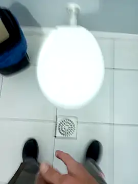 Din0071 online show from October 11, 2025, 2:29 pm