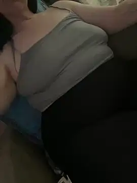 velvetta  online show from October 3, 2025, 9:16 pm