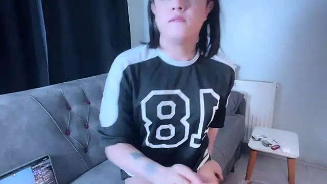 Arab tgirl online show from March 13, 2026, 10:48 pm