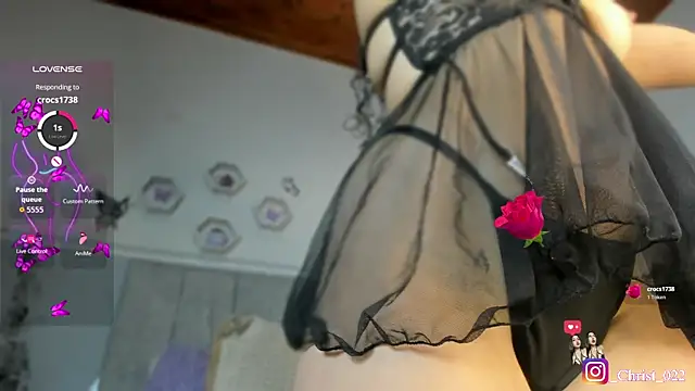 christal cutee online show from June 4, 2026, 5:12 am