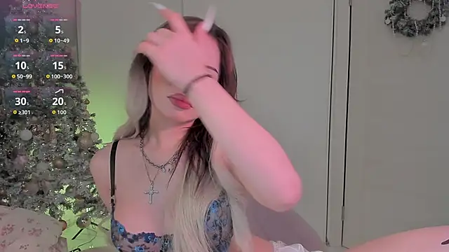 KellyBarton online show from December 16, 2025, 11:53 pm