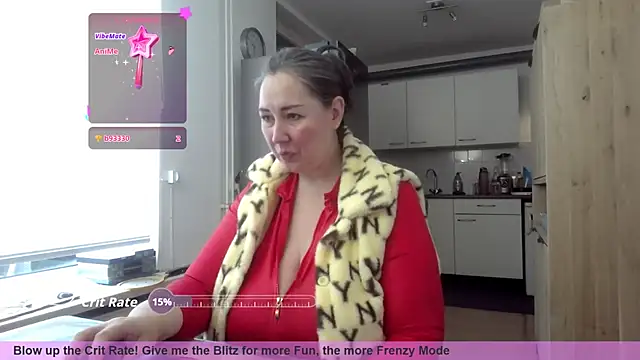 Snapshot of MilfGina chatting on November 21, 2025, 8:57 am MilfGina online show from November 21, 2025, 8:57 am