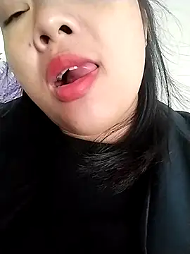 Lady-big91 online show from December 14, 2025, 5:24 am