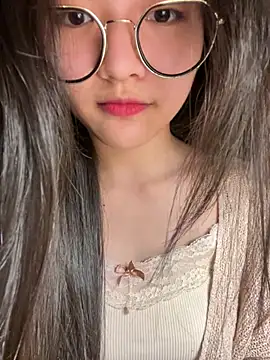 Krixxi22 online show from February 28, 2026, 2:28 pm