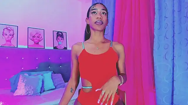 Snapshot of Kimberly_thompsom chatting on January 31, 2025, 1:01 am Kimberly thompsom online show from January 31, 2025, 1:01 am