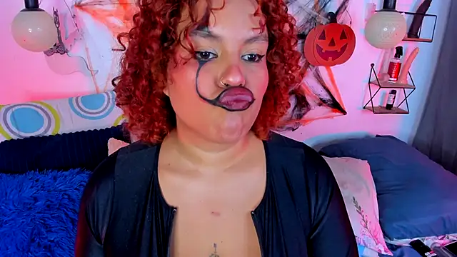 Snapshot of monicabbw_ chatting on October 23, 2025, 2:43 am monicabbw online show from October 23, 2025, 2:43 am