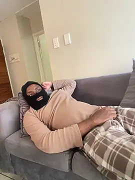 jaytee198610 online show from March 8, 2026, 12:19 pm