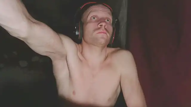 GoodSeksLove online show from September 14, 2025, 9:15 pm