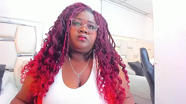 BritannyJhonsons online show from October 3, 2025, 8:32 pm