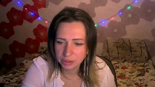 Snapshot of John_Daenerys chatting on November 30, 2025, 3:35 pm John Daenerys online show from November 30, 2025, 3:35 pm